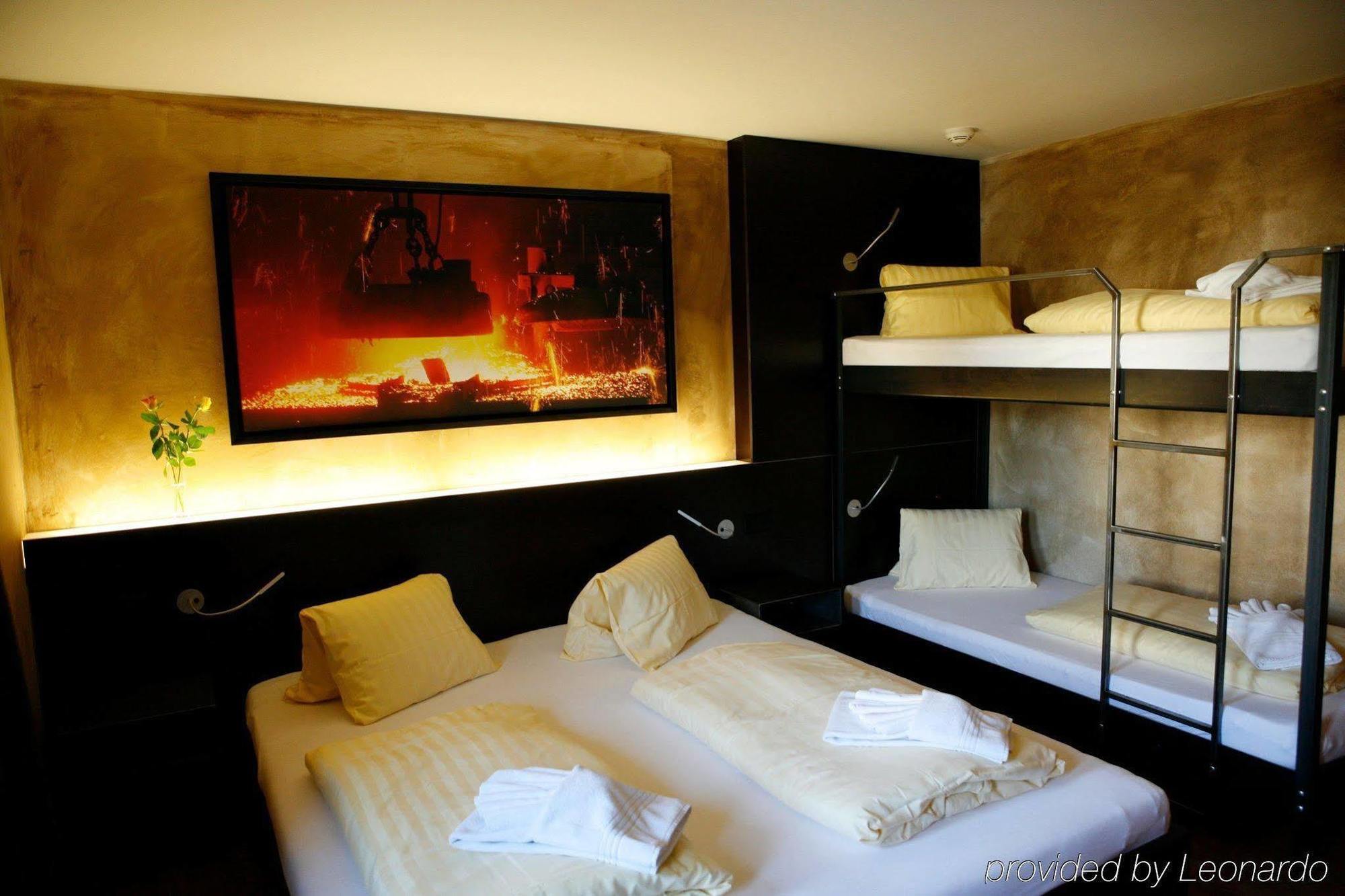 Ferus Hotel Rothenburg Rum bild